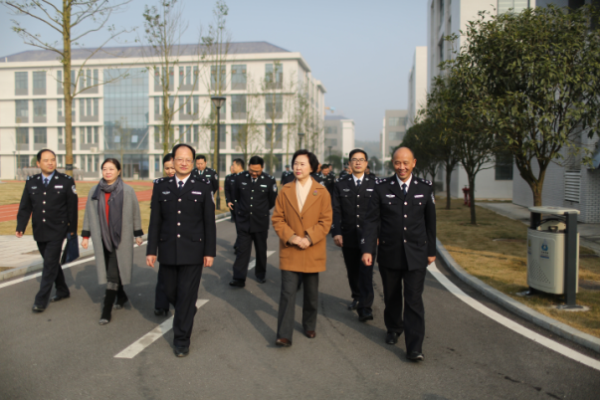 谈敬纯厅长赴省属戒毒系统督查调研